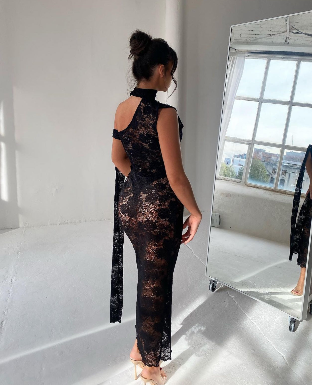 Black Lace Arm Tie Maxi